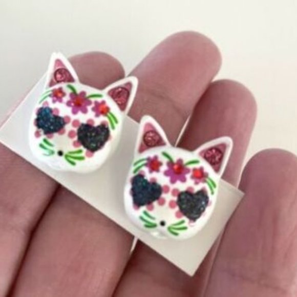 Betsey Johnson Candy Skull Cat Post-back Earrings ($4.99 SHIPPING) - Picture 2 of 3